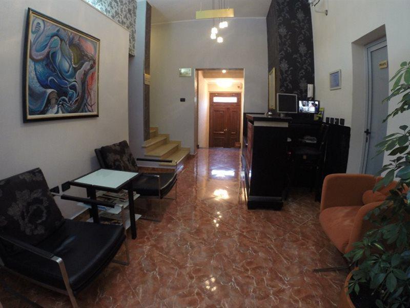 טיראנה Hotel Serenity מראה חיצוני תמונה